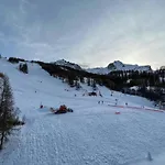 아파트 Le Super Refuge De L'ecureuil Enchastrayes