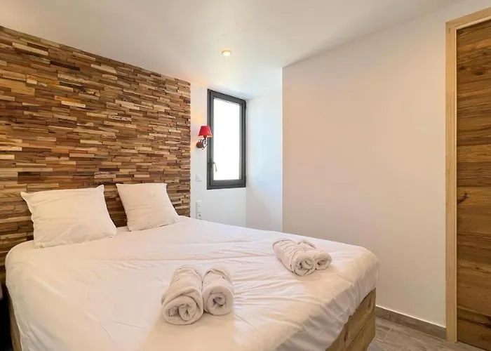 Le Super Refuge De L'ecureuil Apartment *